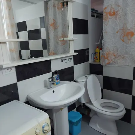 John Apartment *